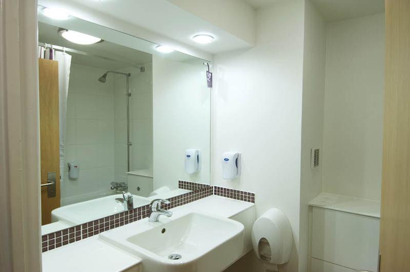 Premier Inn Oxford Buitenkant foto